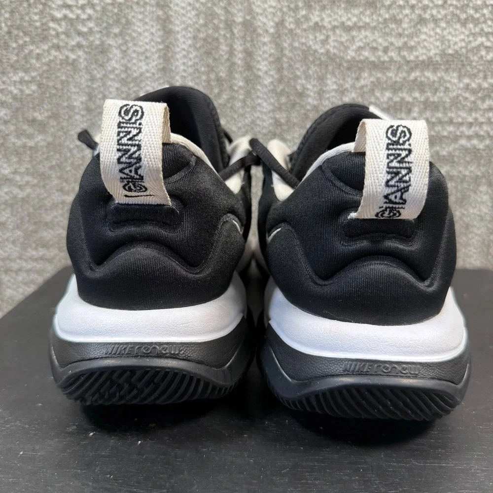 Nike Giannis Immortality 3 Basketball Shoe Kids 8 Black White Sneaker DZ7533-003